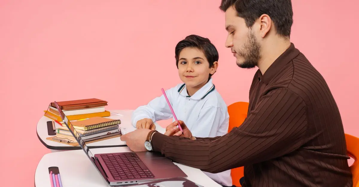 Cómo implementar estrategias de aprendizaje adaptativo en educación digital