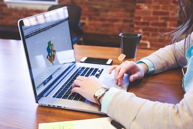 Cómo medir la efectividad de la educación digital en el aula